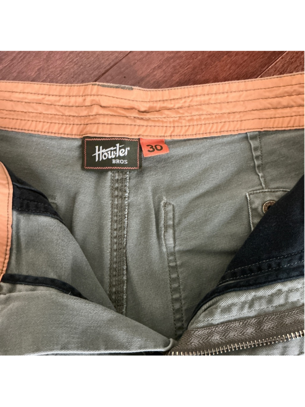 Men's Howler Bros Dark Green Flat Front Shorts Waist 30 - Picture 2 of 5